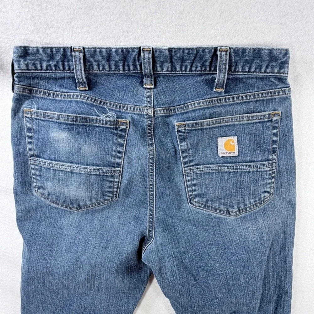 Carhartt Straight Fit Jeans Mens 33x34 Blue Medium Wash Denim Workwear Pants